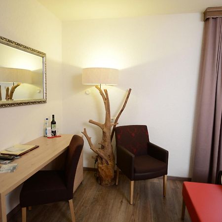 Land-Gut Hotel Zum Loewen Garni Marktheidenfeld Habitación foto