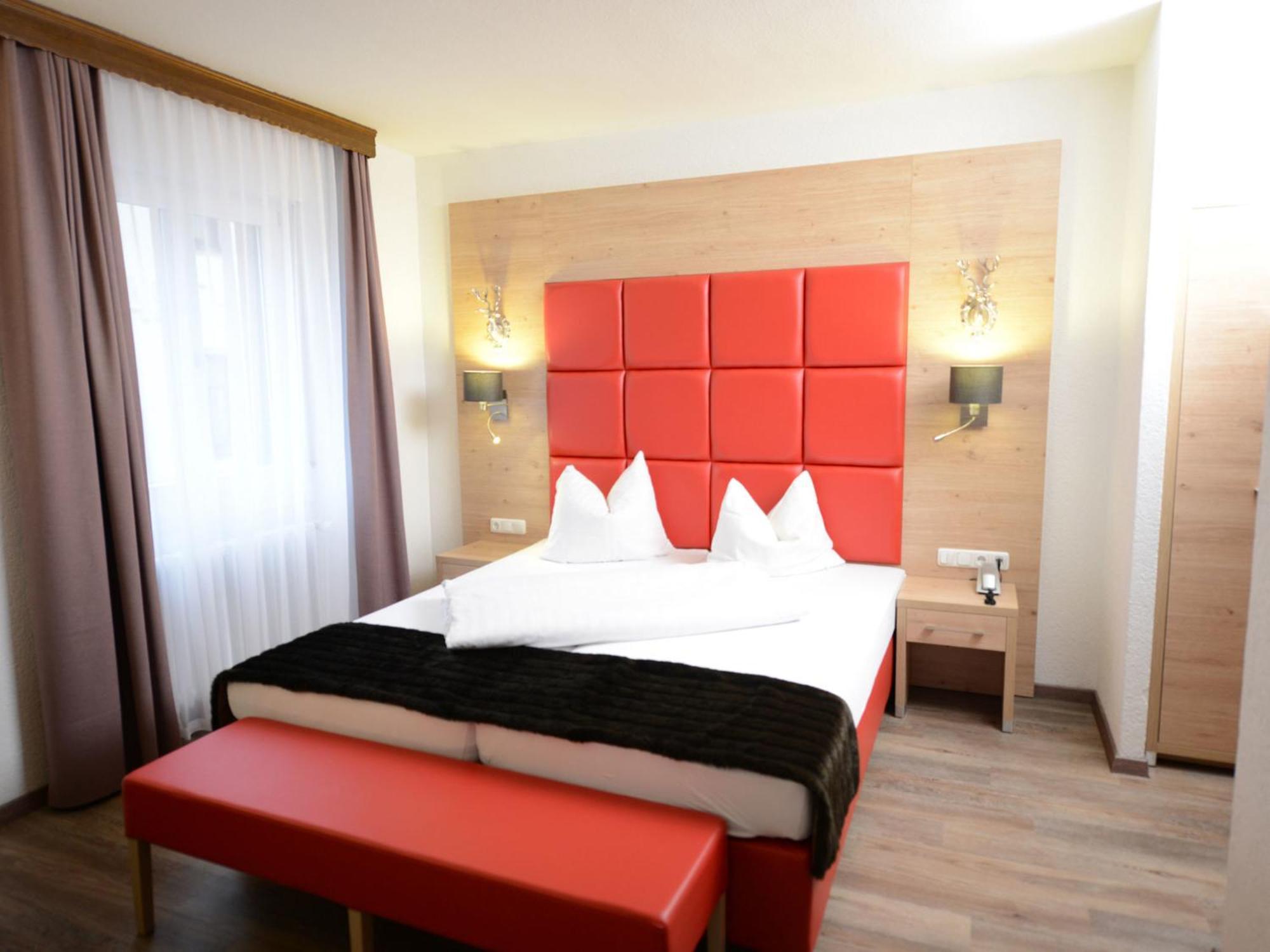 Land-Gut Hotel Zum Loewen Garni Marktheidenfeld Habitación foto